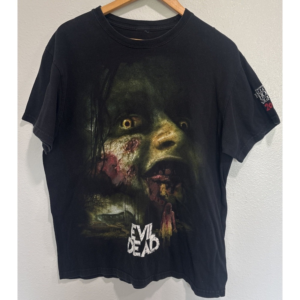 Universal Studios Halloween Horror Nights 2013 Evil Dead Graphic T-Shirt No Tag